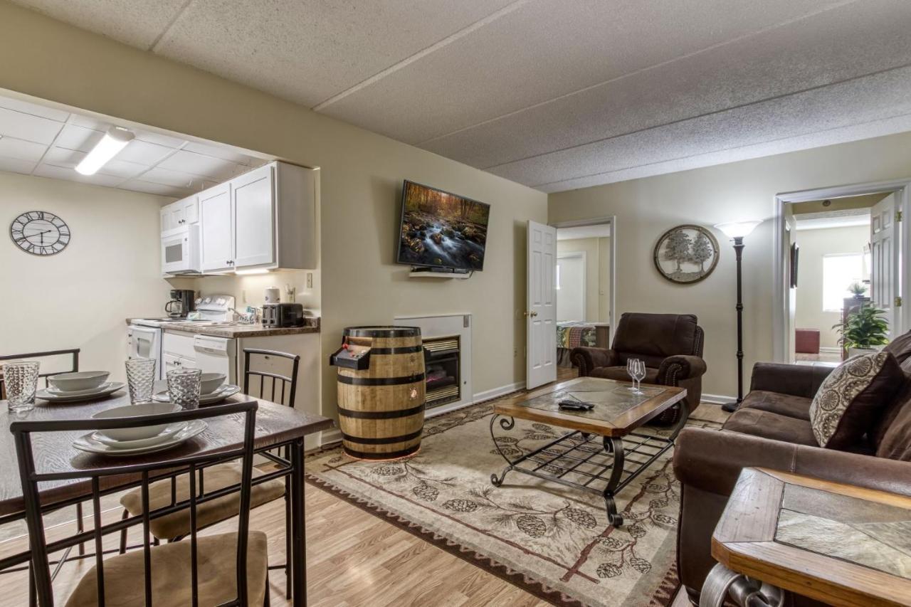 Gatlinburg Towers Condo Unit 501 - Great Location! Close To Town! Condo Extérieur photo