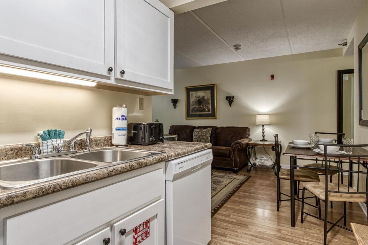 Gatlinburg Towers Condo Unit 501 - Great Location! Close To Town! Condo Extérieur photo