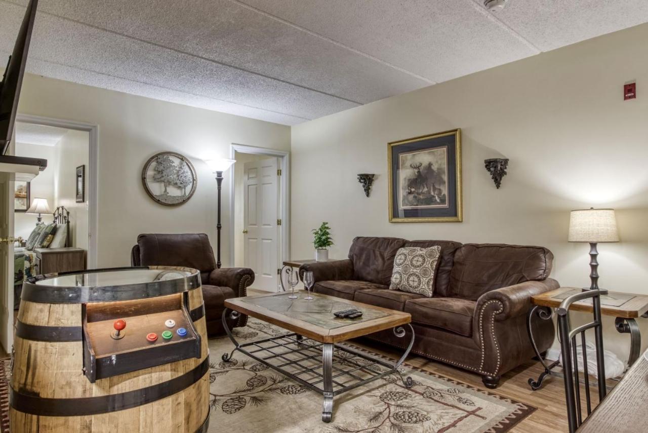 Gatlinburg Towers Condo Unit 501 - Great Location! Close To Town! Condo Extérieur photo