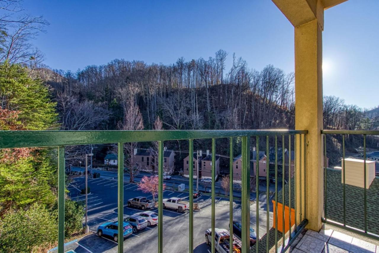 Gatlinburg Towers Condo Unit 501 - Great Location! Close To Town! Condo Extérieur photo